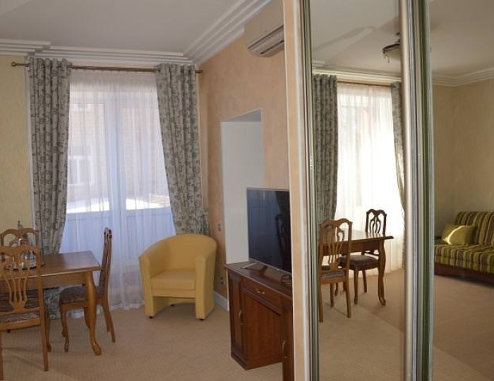 Номер люкс №49 (с пансионом) - Санаторий «Марциальные воды»